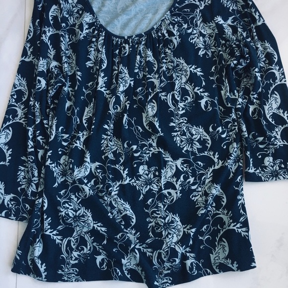 - Talbots petite top - Picture 5 of 7